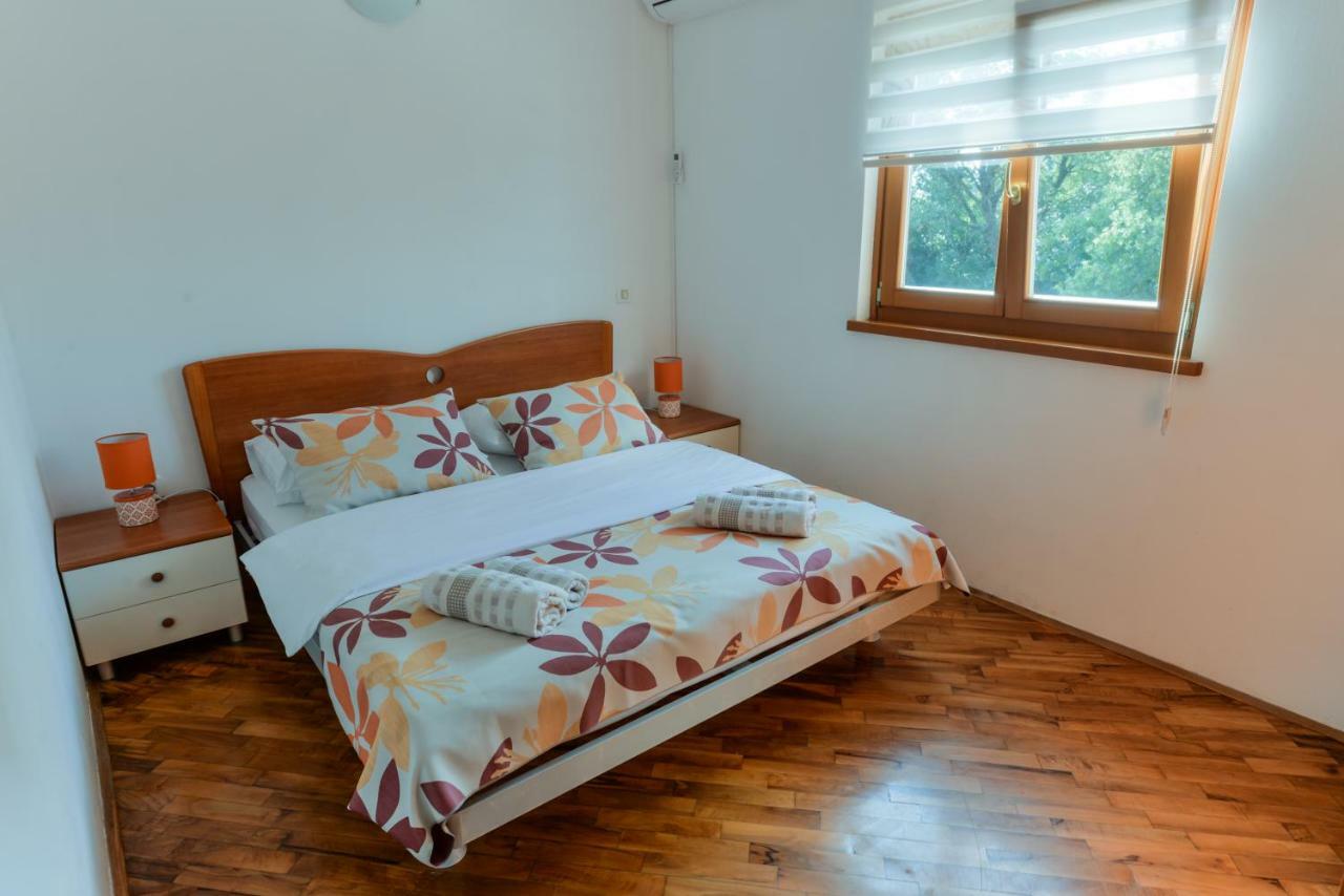 Lumbre Apartment Tar-Vabriga Exterior photo